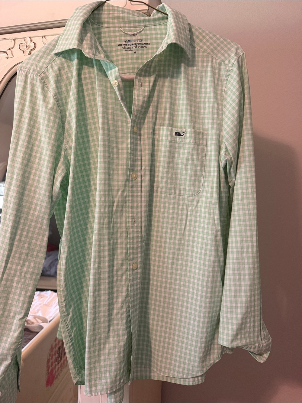 Vineyard Vines Light Green Gingham Button-Up ShirtOTG Performance